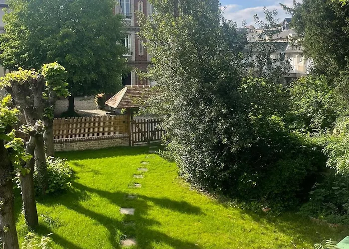 Dom wakacyjny Atypical House *